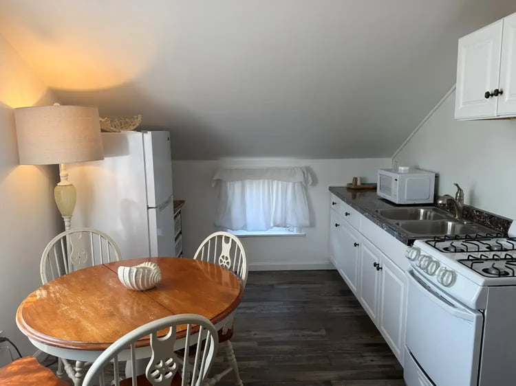Fam Cottage Kitchen 1